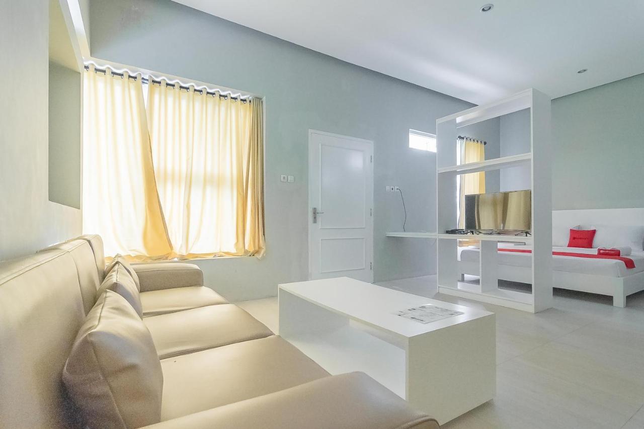 Reddoorz Resort Syariah Near D'Castello Ciater Subang Luaran gambar