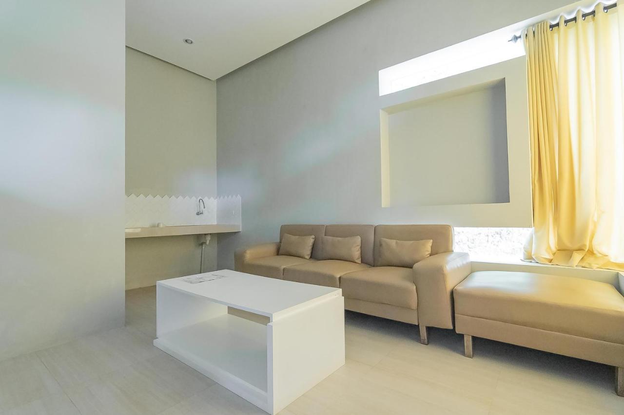 Reddoorz Resort Syariah Near D'Castello Ciater Subang Luaran gambar