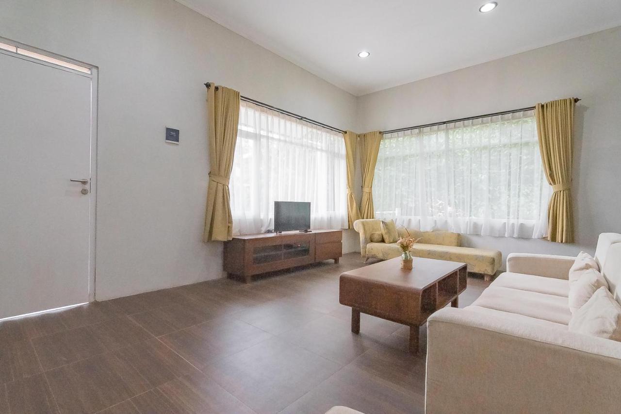 Reddoorz Resort Syariah Near D'Castello Ciater Subang Luaran gambar