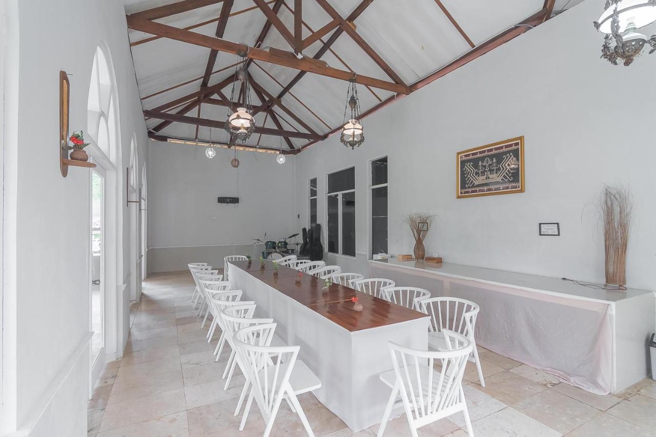 Reddoorz Resort Syariah Near D'Castello Ciater Subang Luaran gambar