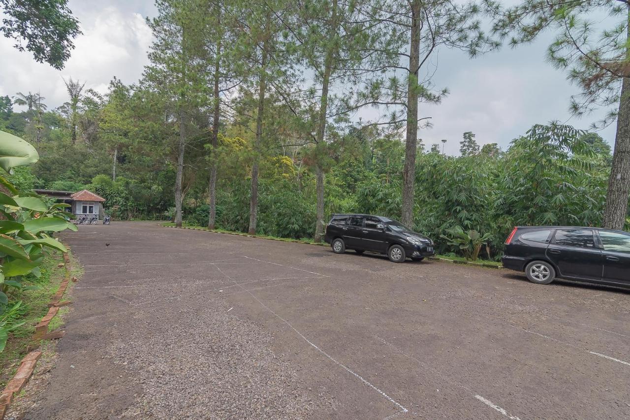 Reddoorz Resort Syariah Near D'Castello Ciater Subang Luaran gambar