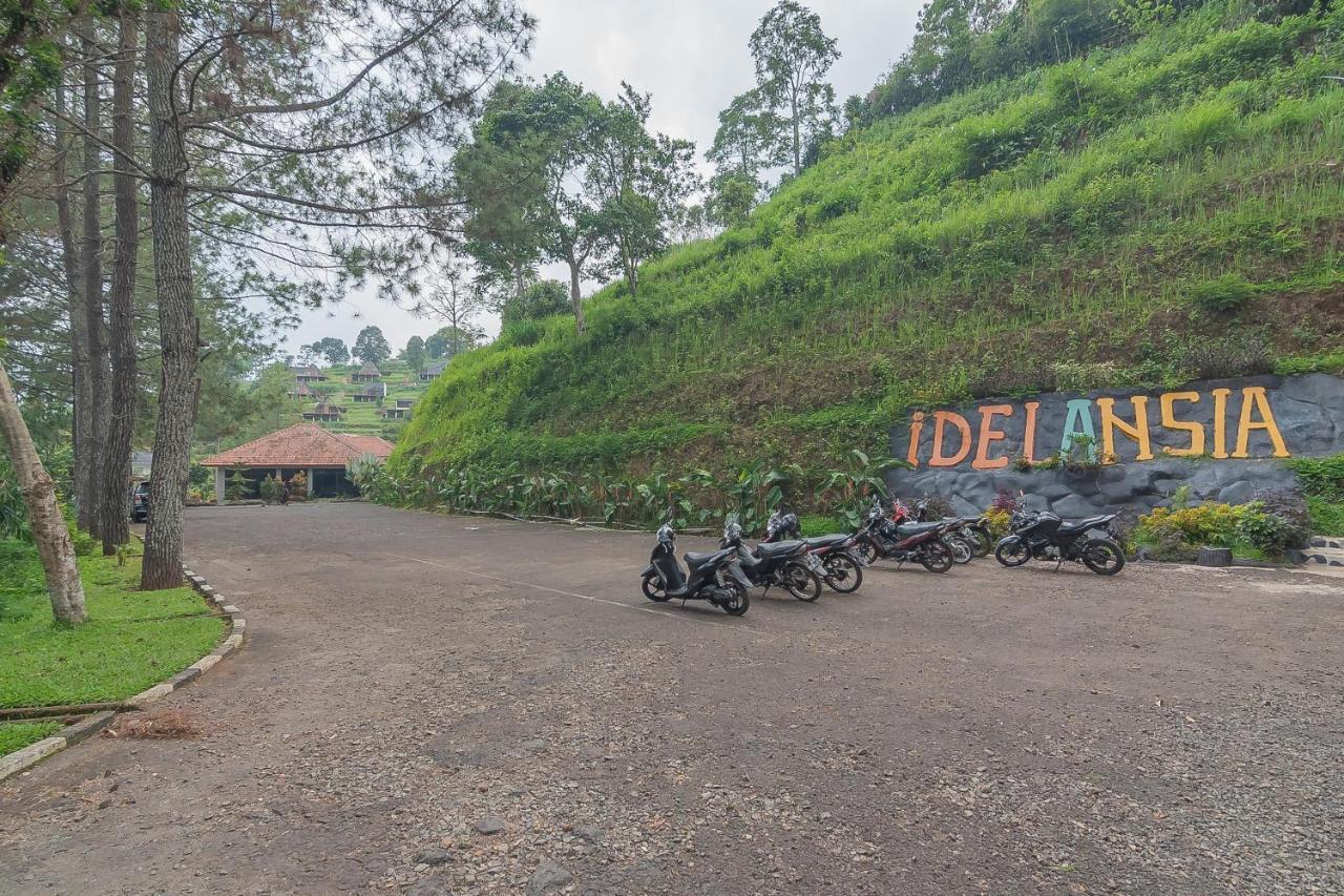 Reddoorz Resort Syariah Near D'Castello Ciater Subang Luaran gambar
