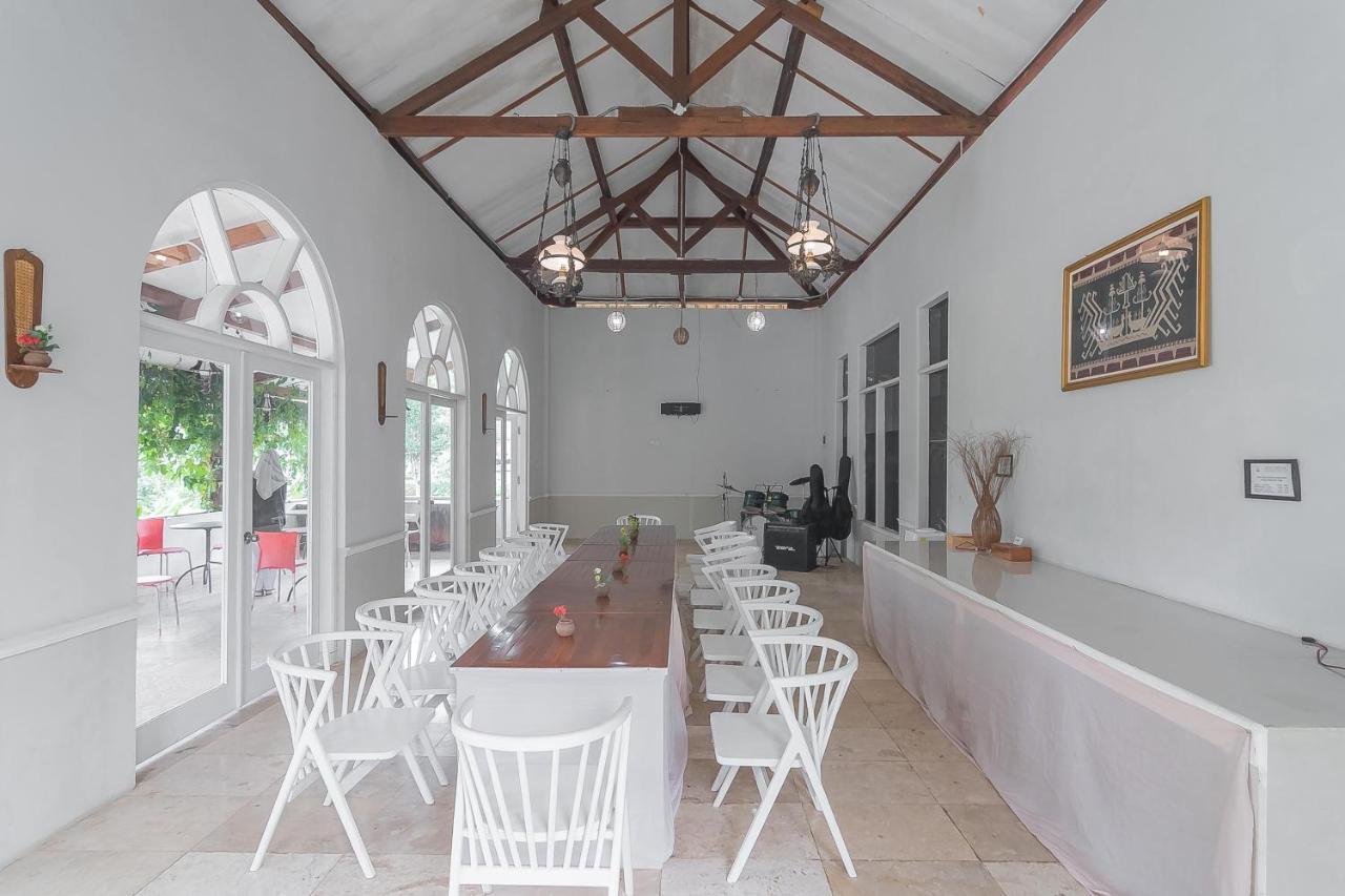 Reddoorz Resort Syariah Near D'Castello Ciater Subang Luaran gambar